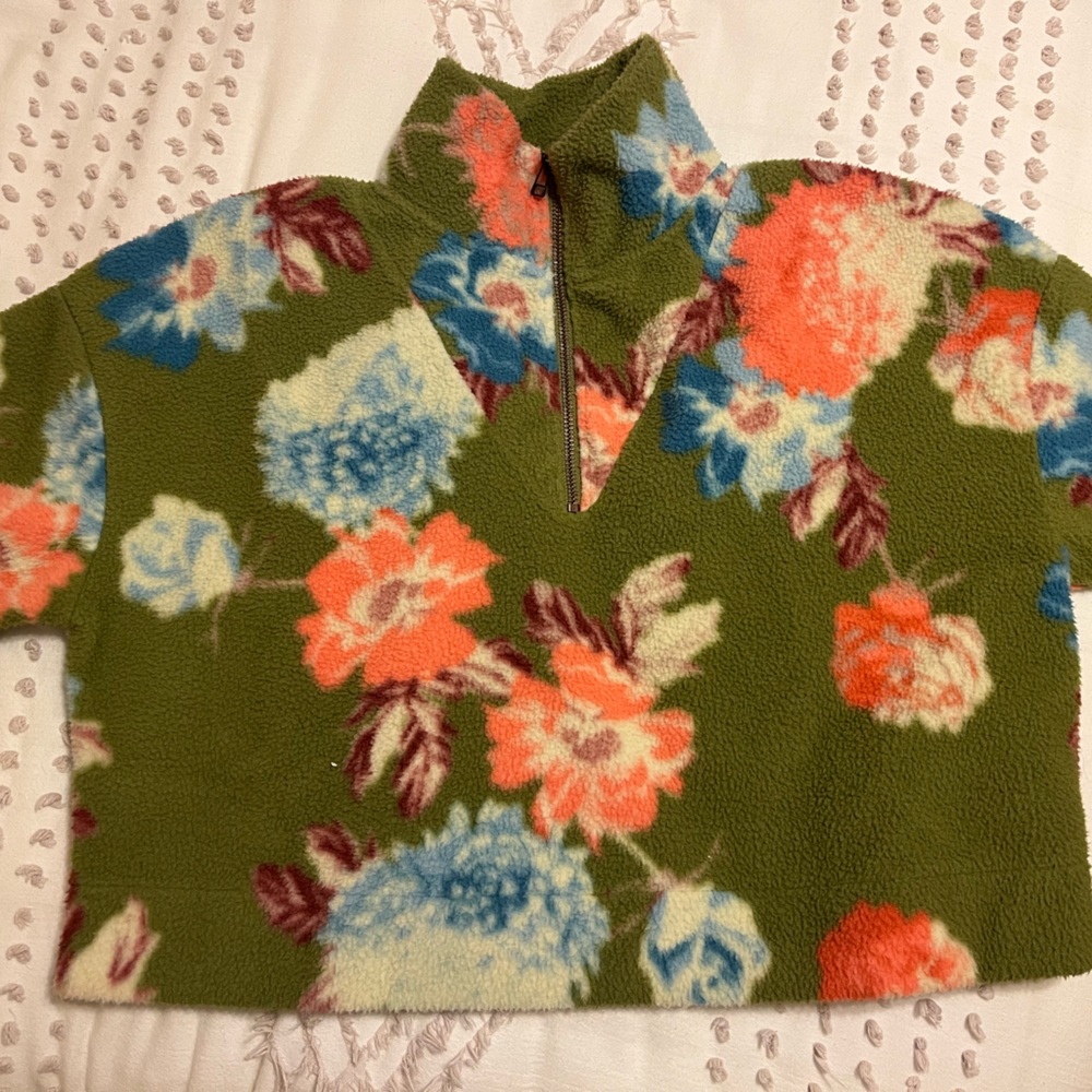 Urban Outfitters Fleece jacket